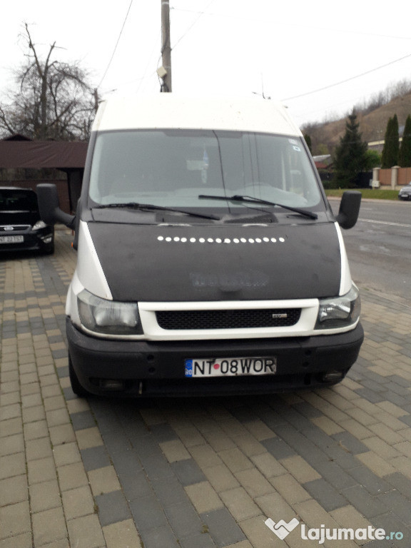 Autoutilitara Ford Transit