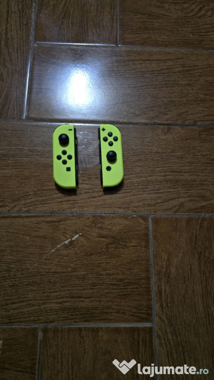 Vand controler Nintendo Switch + frame grip