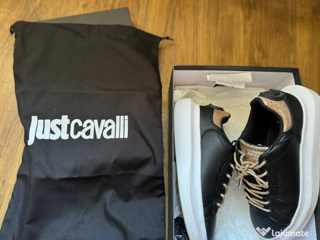 Adidasi just cavalli