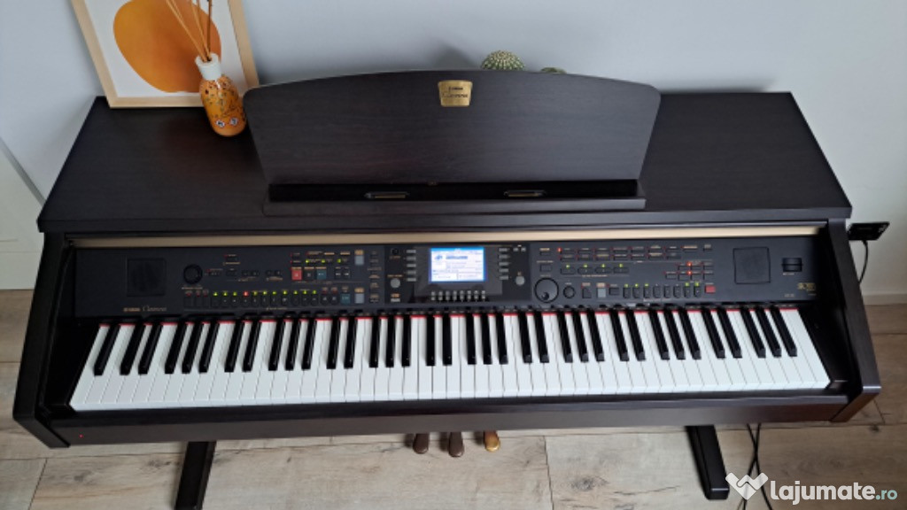 Yamaha CVP 301 - Stare foarte bună, atât vizual cât și funcțional