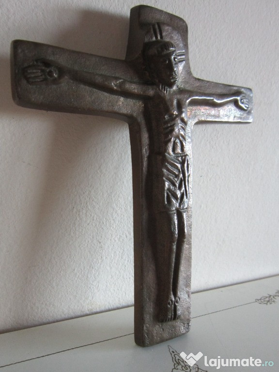 Cadou rar Cruce mica Crucifix Corpus Christi design stilizat Weinert