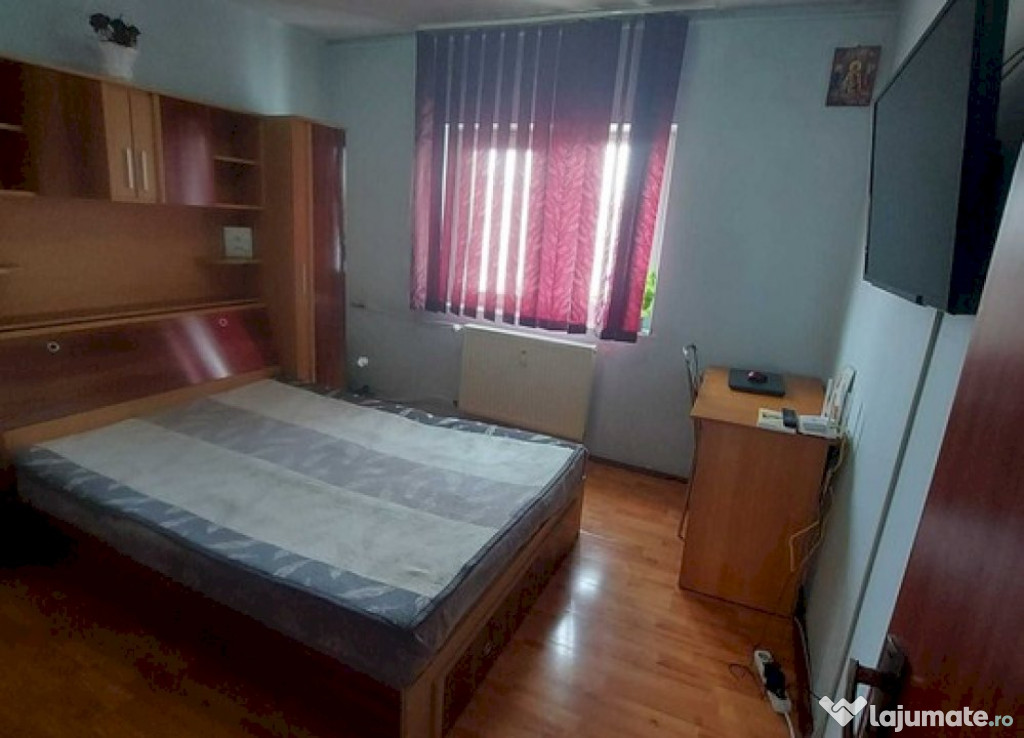 Apartament 3 camere ( Reabilitat/Decomandat) Nerva Traian