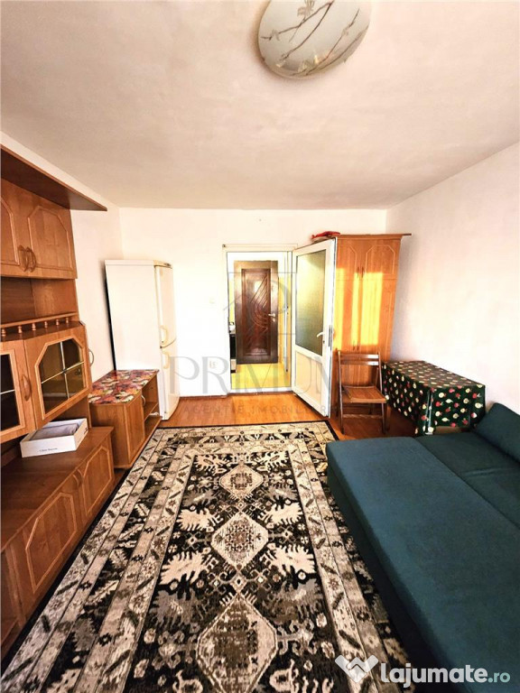 Apartament 1 Camera - Etaj 4 - Semidecomandat - Zona Blascov