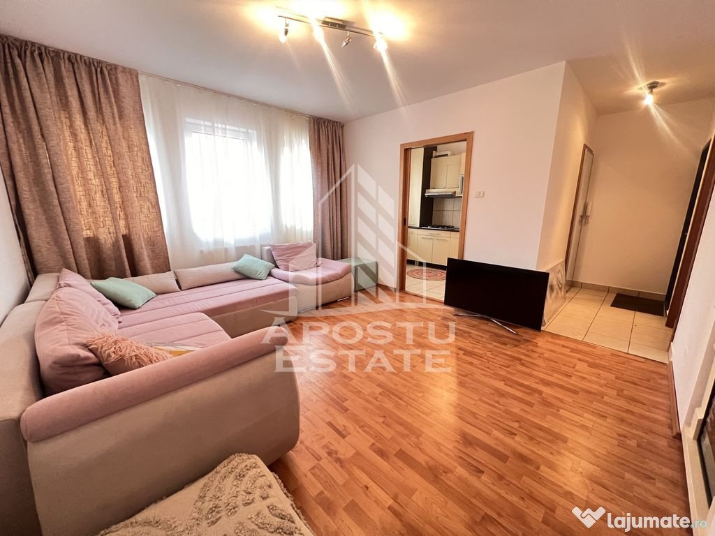 Apartament cu 3 camere, 2 locuri de parcare, Dumbravita