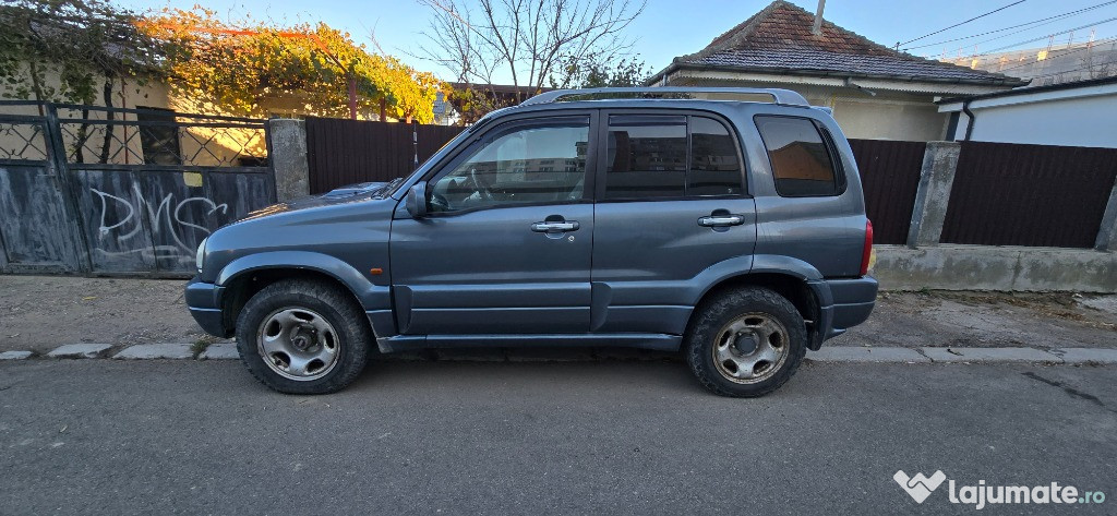 Suzuki grand vitara 2005 diesel 109 cai