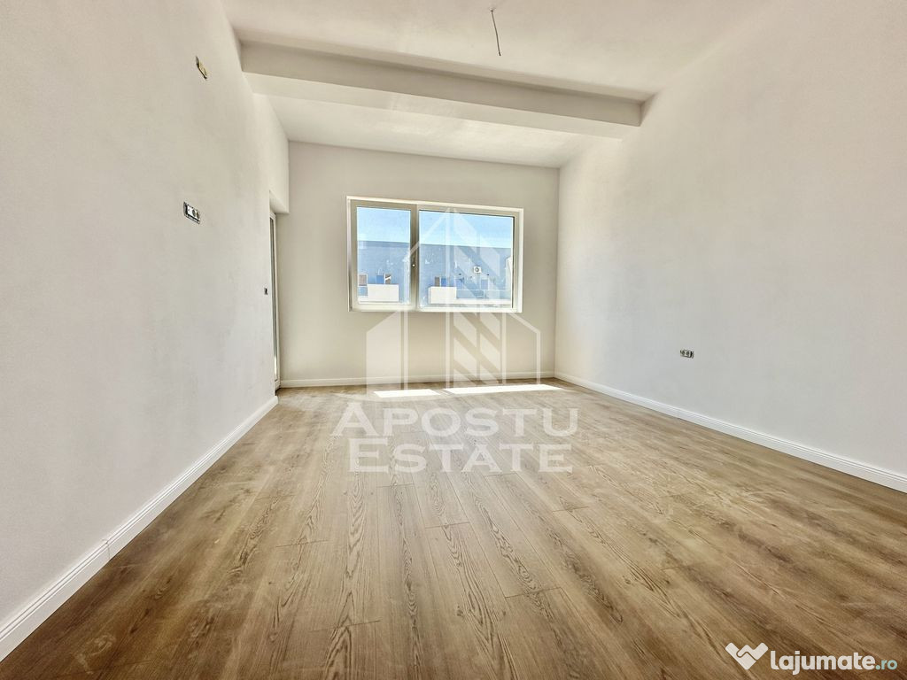 Apartament cu 2 camere, decomandat, etaj 1, zona Planetel...