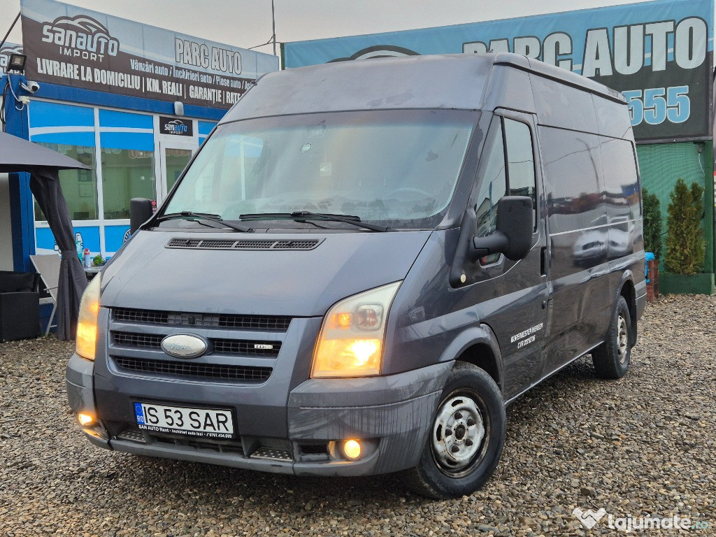 Inchirieri dube Iasi / Ford Transit / Rent a van