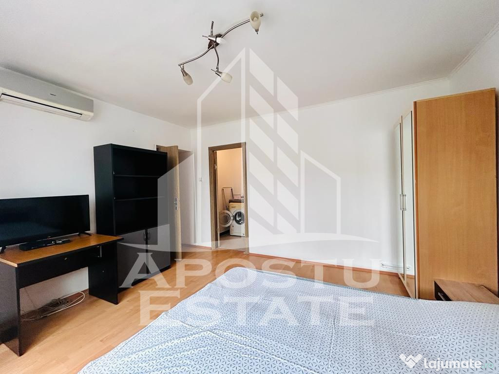 Apartament 2 camere cu loc de parcare si vedere in Piata ...