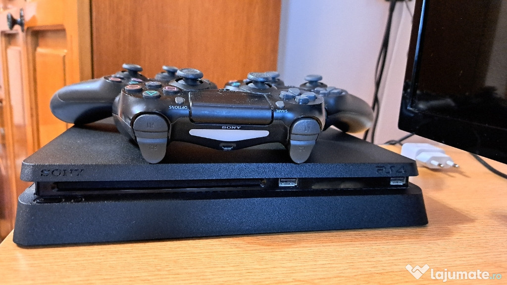 Playstation 4 Slim 1TB