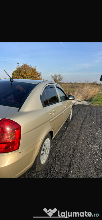 Hyundai accent motor 1.5 motorină