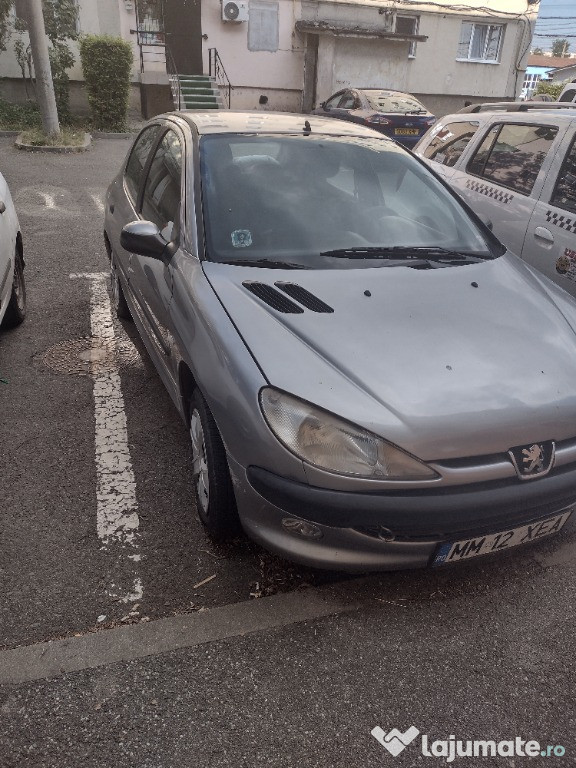 Vând Peugeot 206