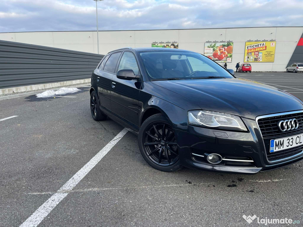 Audi,A3,negru,cutie manuala,dublu climatoric,140CP, motor 2.0 TDI