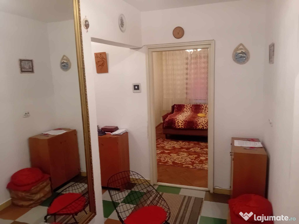 Apartament 4 Camere Ultracentral decomandat 77mp 2 bai etaj 2