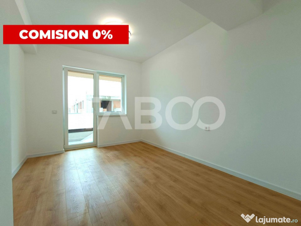 Apartament la parter inalt cu 3 camere si bucatarie separata