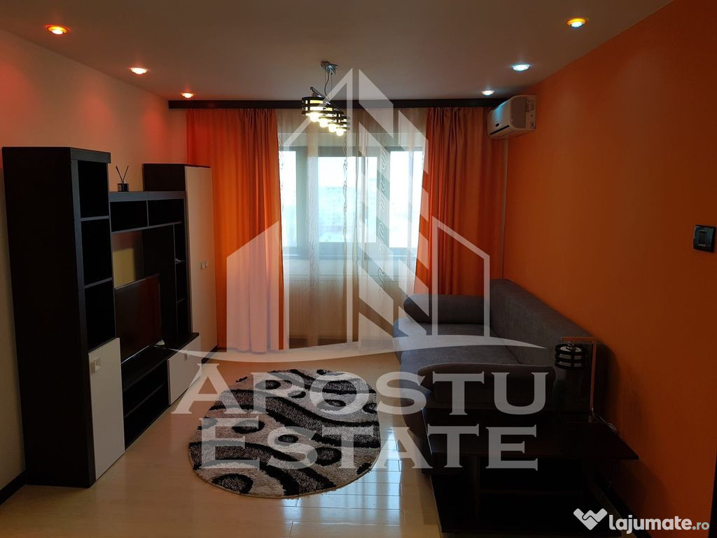 Apartament decomandat cu 3 camere, Iulius Mall, Calea Ara...