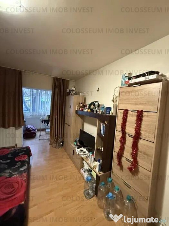 Apartament cu 2 camere, decomandat - zona Grivitei