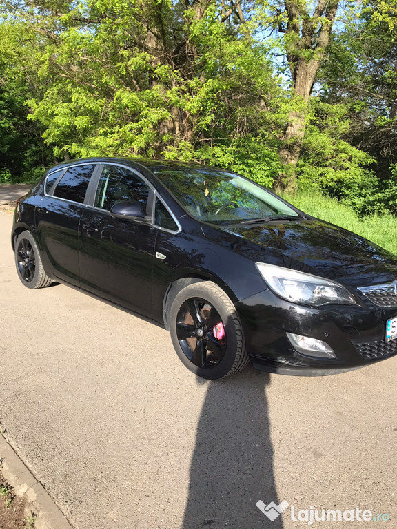 Opel astra j 2011,1,4 turbo,benzina