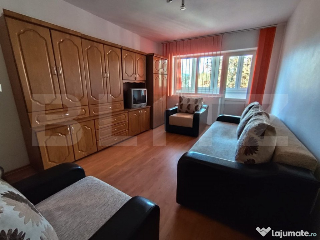 Apartament 2 camere, 44mp, zona Cugir