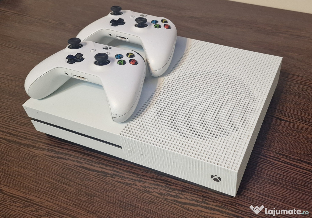 Xbox One S, 1TB, doua controlere