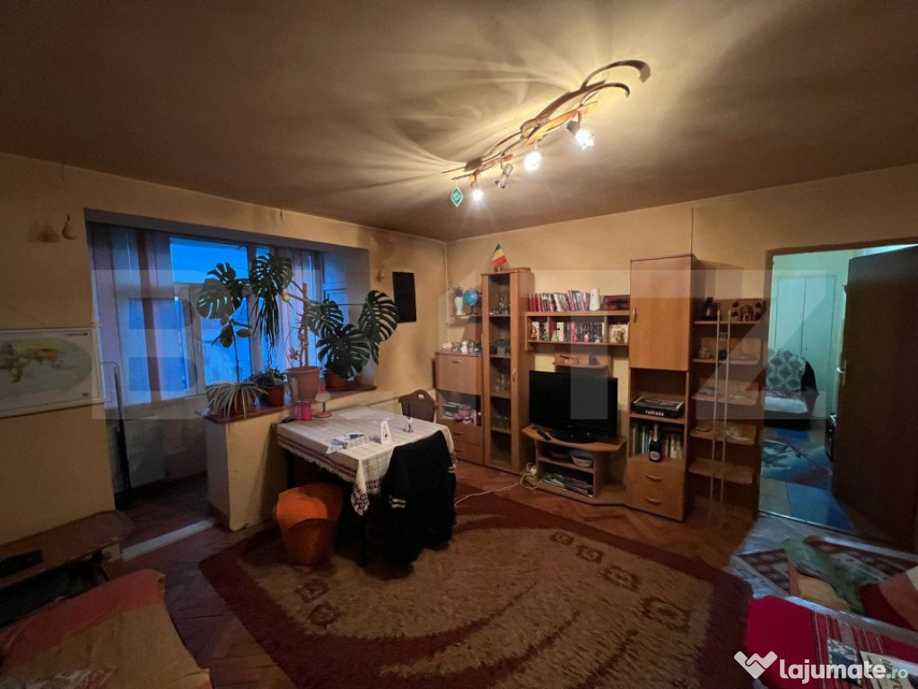 Apartament 3 camere, etaj 2, 72mp utili, zona Garofitei