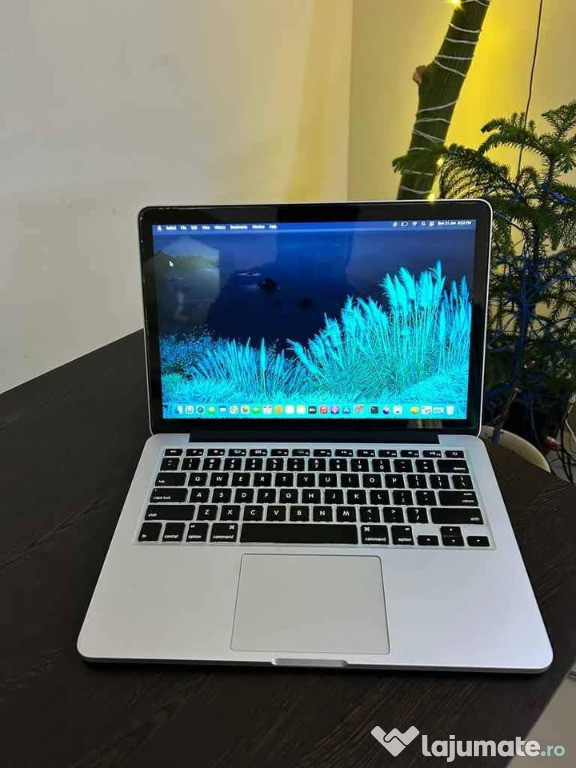 Macbook Pro RETINA i5 - 16GB - IRIS - SSD - 2K 2560 x 1600 - MONTEREY