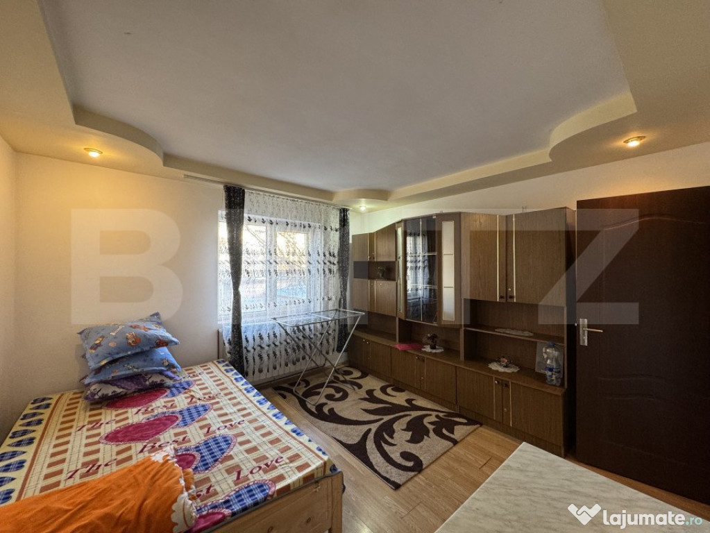 Apartament 2 camere decomandat , 29 mp, zona Piata Mica