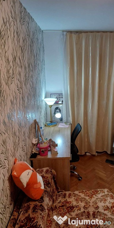 Vand sau schimb apartament 2 camere Ploiesti Vest