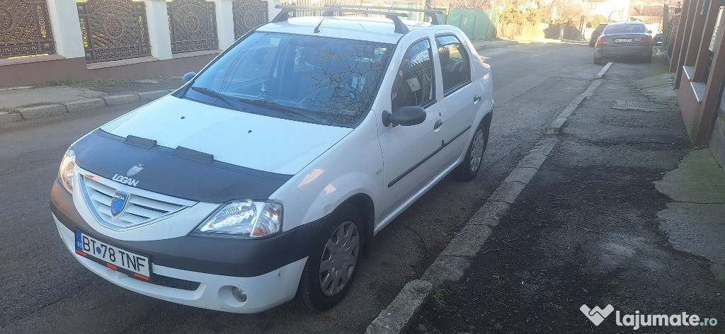 Vând Dacia Logan an 2007 laureat 1.6 benzină AC