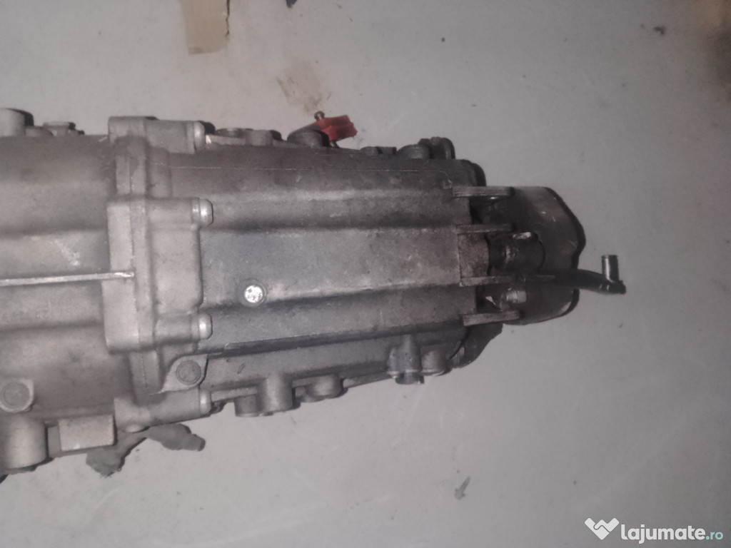 Droser xenon dreapta Skoda Octavia 3