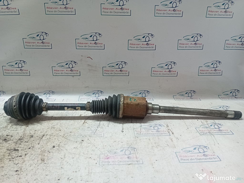 Set Centuri Fata Dacia Duster 2013