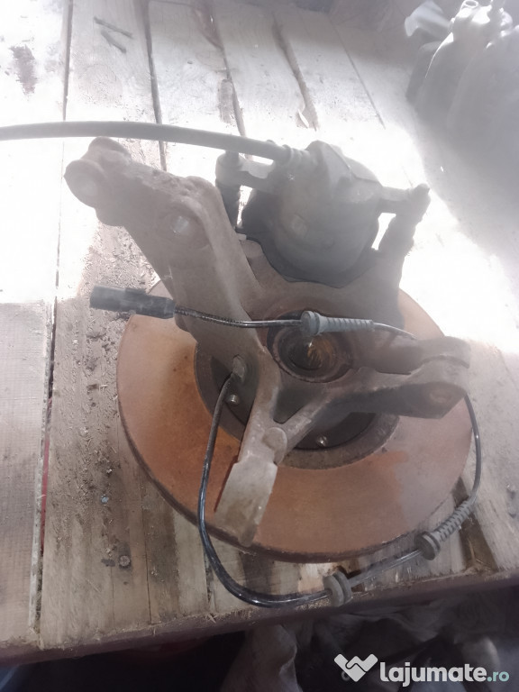Stergator haion Dacia Duster 2011