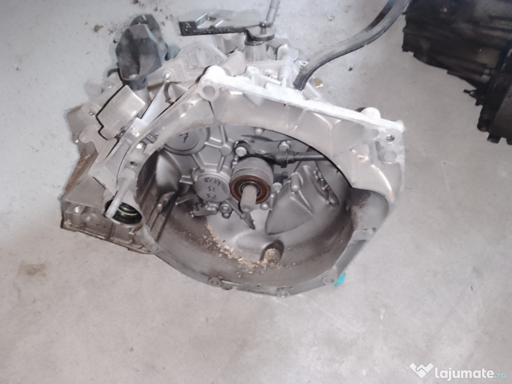 Broasca dreapta fata Renault Megane 4 2016
