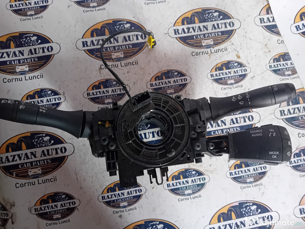 Plafon material BMW F30 2014