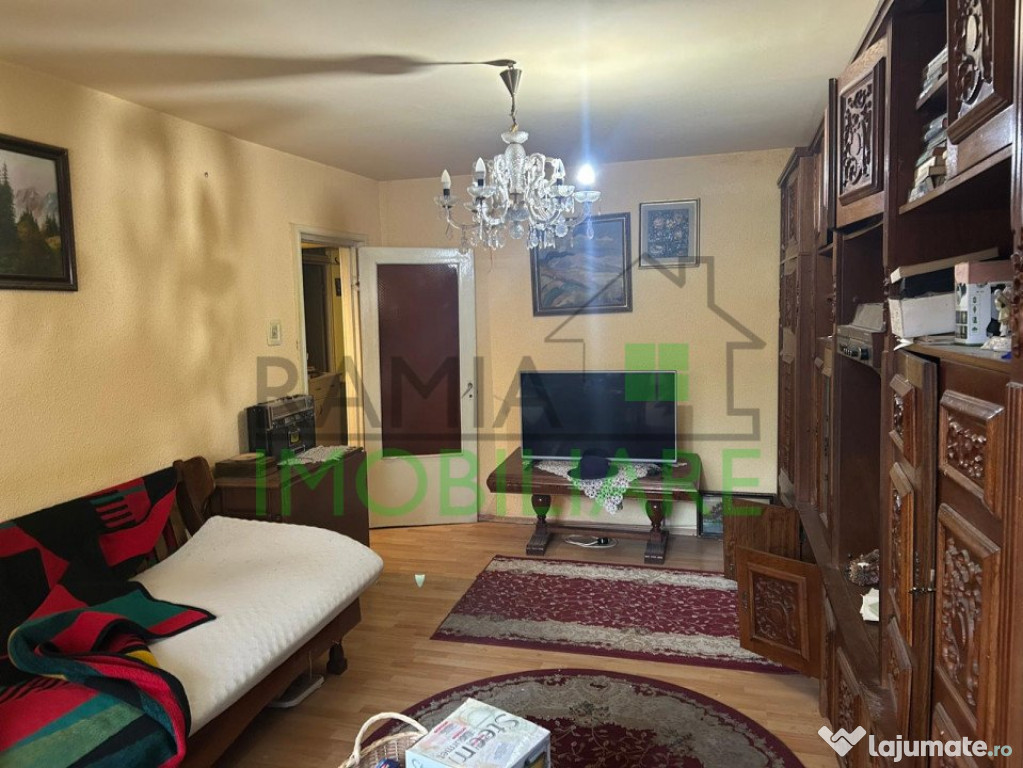 Apartament 3 camere, etaj 1, necesita renovare