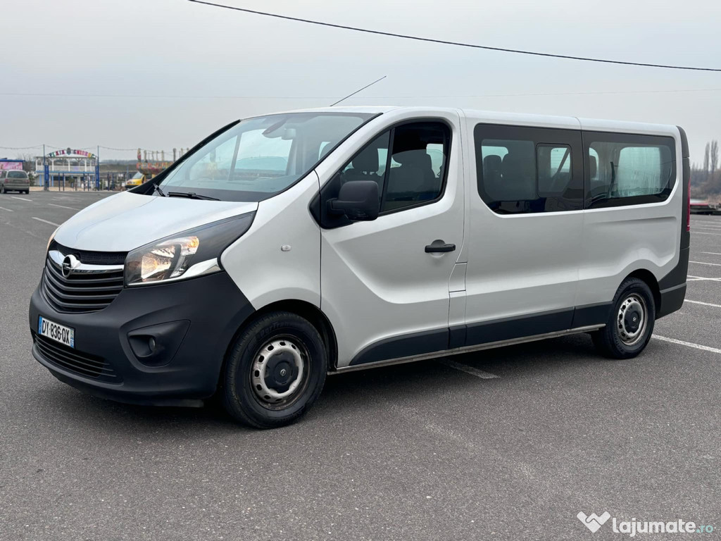 Vivaro 8+1 2015 1.6 BITURBO