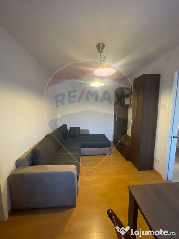 Apartament 2 camere în zona Decebal -Piața Muncii