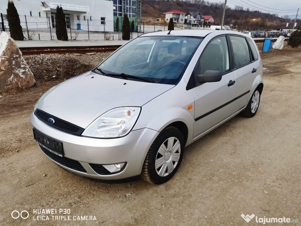 Ford Fiesta cutie automată