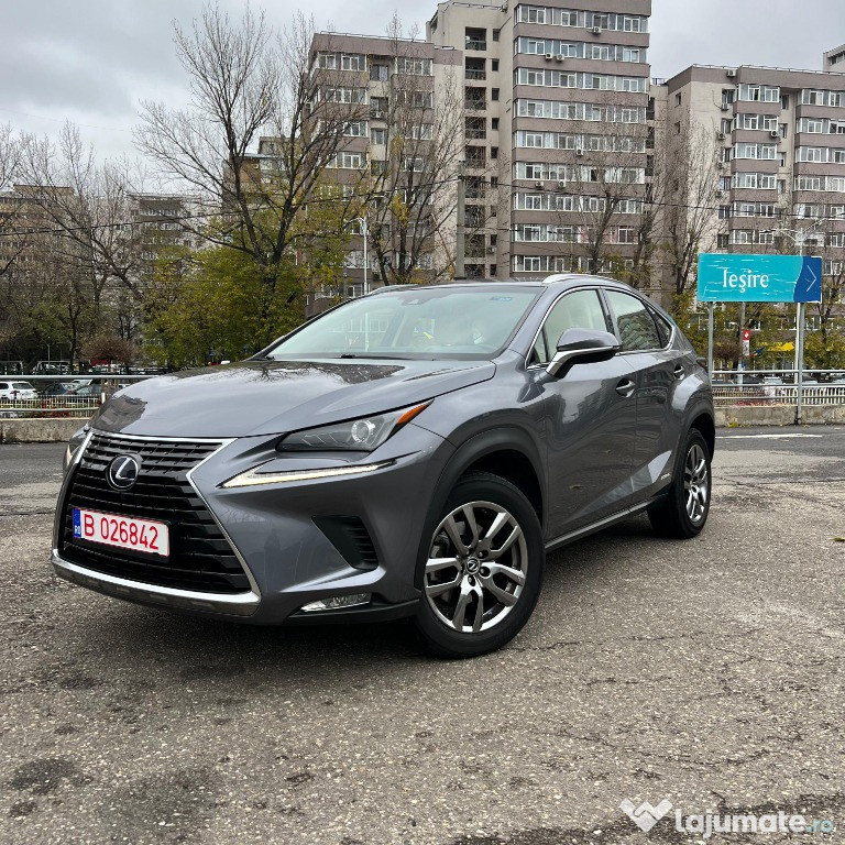 Lexus NX 300h, 61 000 km ,4x4 ,garantie hibrid