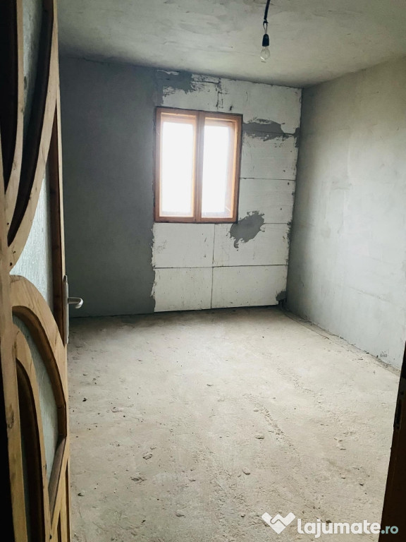 Vand apartament Bailesti