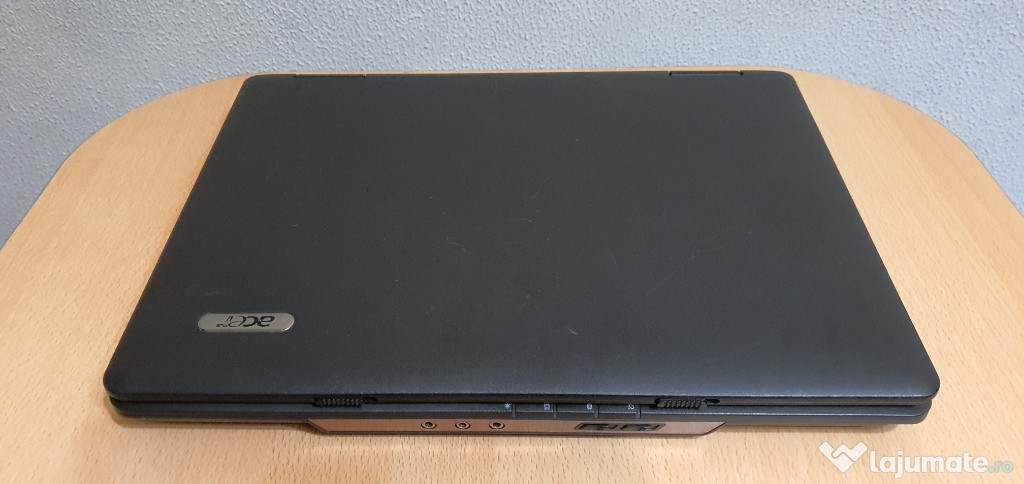 Vând laptop Acer