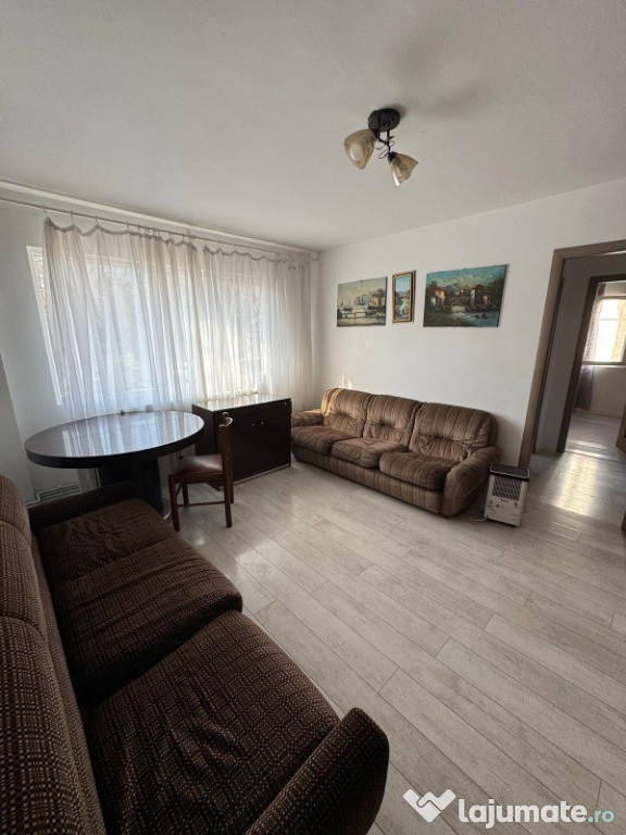 Apartament cu 2 camere in Podu Ros