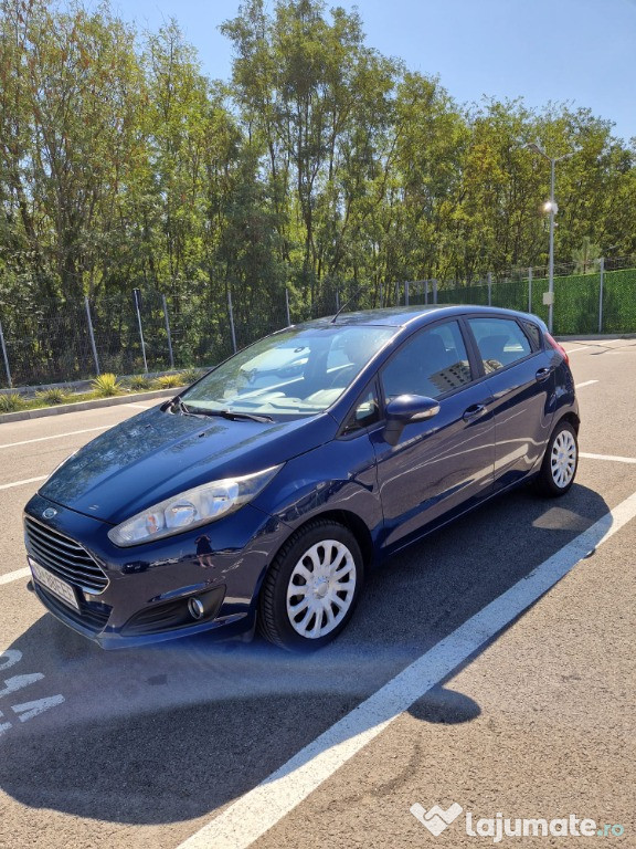 De vanzare Ford Fiesta EcoBoost ingrijit, perfect pentru oras