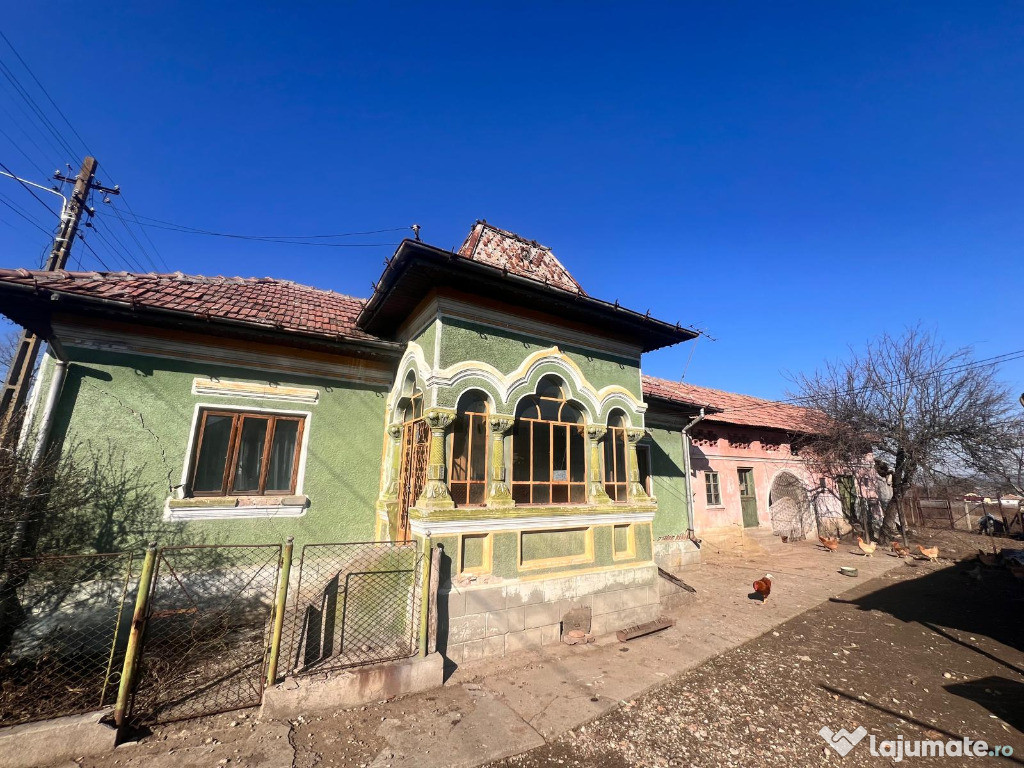 Casa in Prudeni, jud Valcea , str Tudor Vladimirescu, nr 30