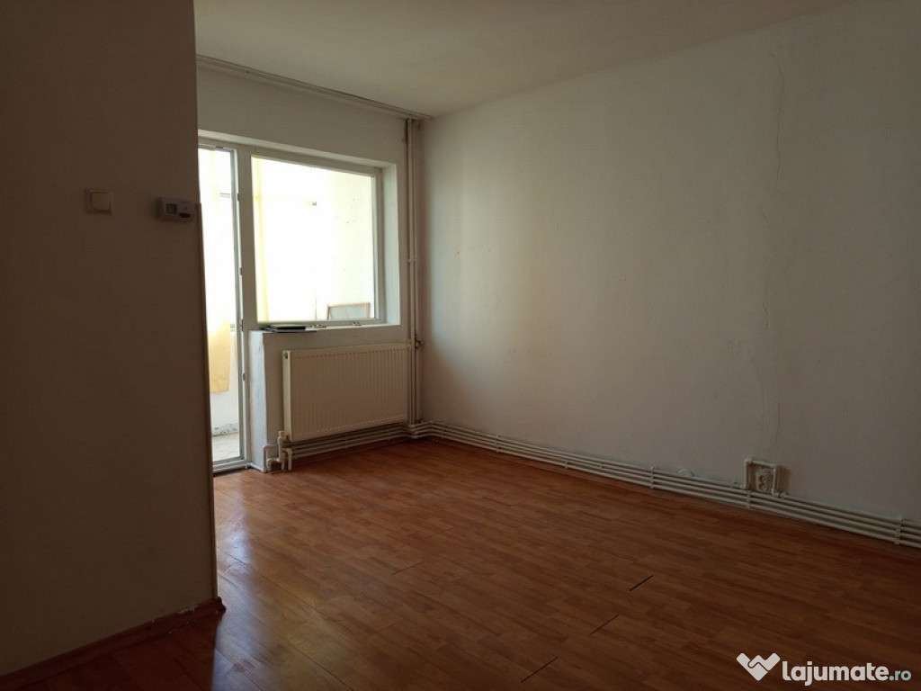 Apartament o camera in Deva, zona Al. Crisului et.3