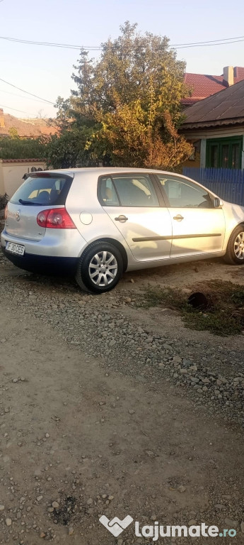 Dezmembrez VW Golf 5, 1.4 FSI, 2005 – Scăești, Craiova