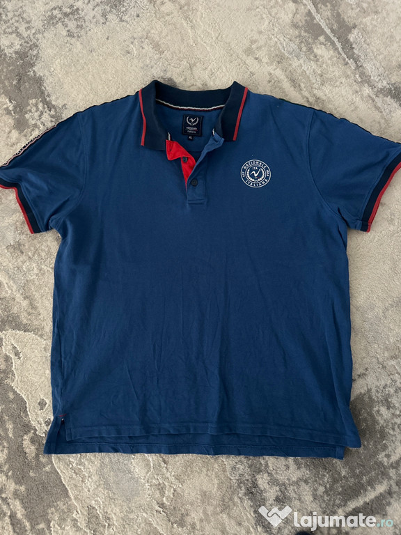 Tricou cu Italia stil polo