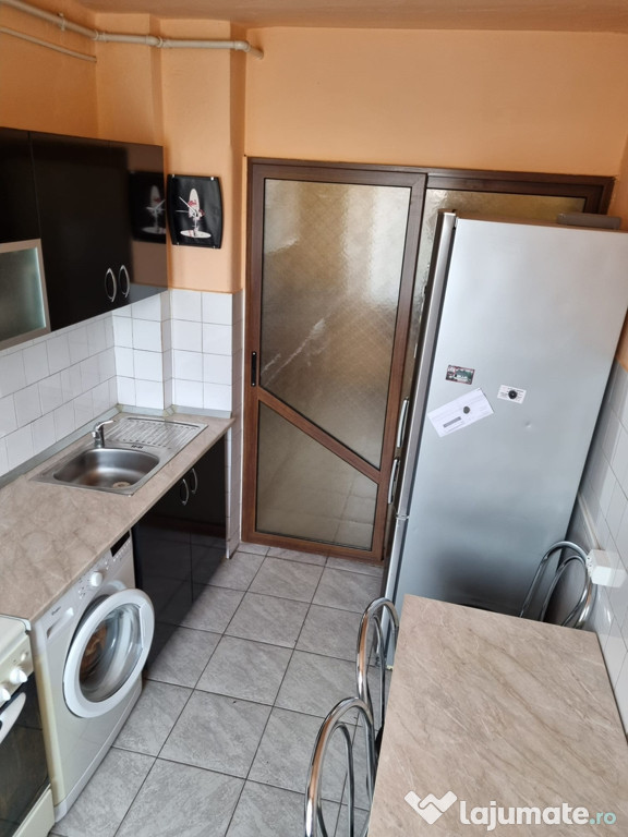 Apartament cu 2 camere in zona Ampoi