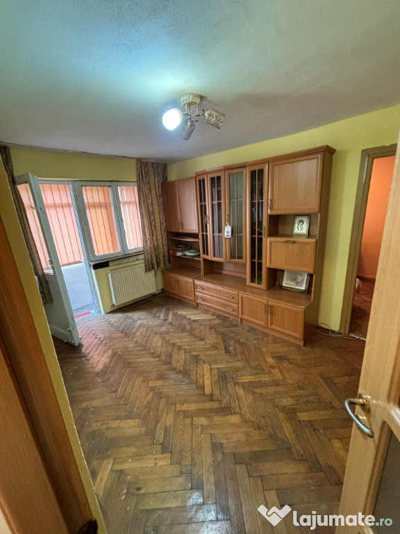 Apartament cu 2 camere
