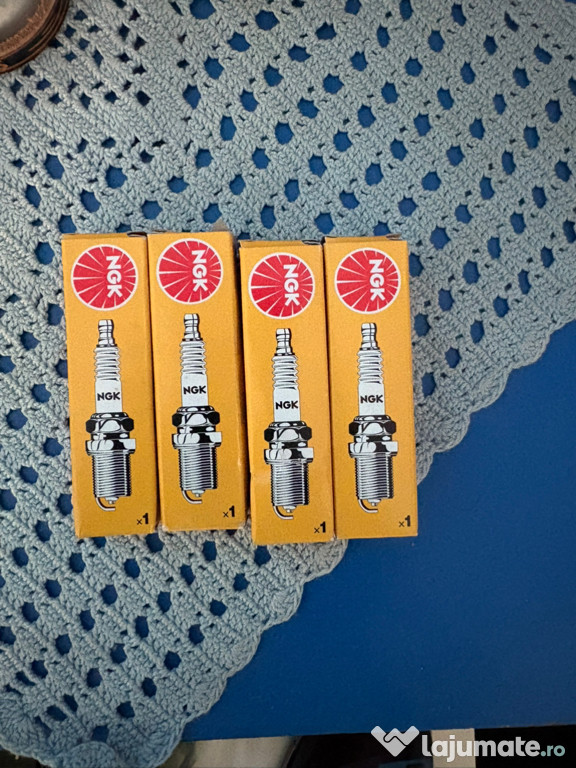 Bujii NKG noi nedesfăcute