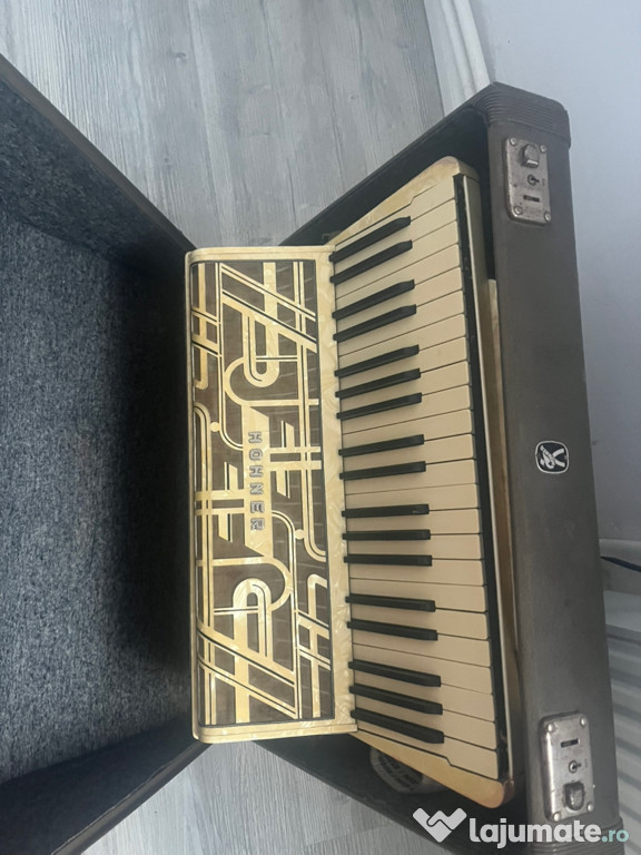 Acordeon Hohner 80 bași